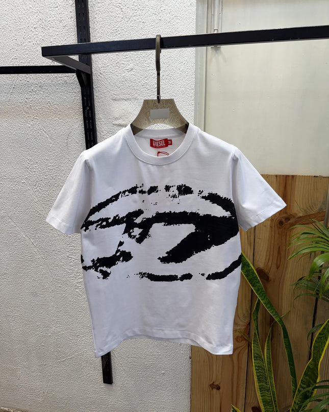 DIESEL | Premium Men’s Graphic Logo T-Shirts – Signature Cotton Crew Neck Streetwear