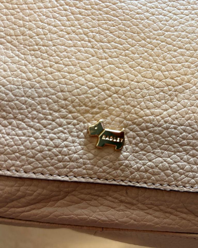 RLN Leather Handbag – London Inspired
