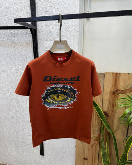 DIESEL | Premium Men’s Graphic Logo T-Shirts – Signature Cotton Crew Neck Streetwear