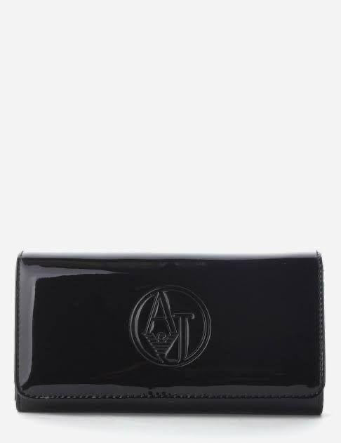 AJ Clutch Bag – Shipment Box Packed