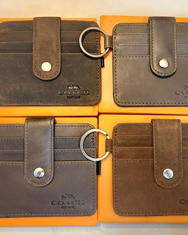 CH Leather Keyring with Card Case – Gift Set 🎁