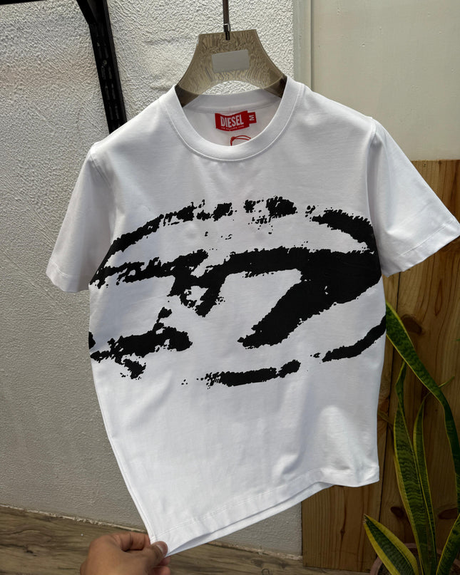 DIESEL | Premium Men’s Graphic Logo T-Shirts – Signature Cotton Crew Neck Streetwear