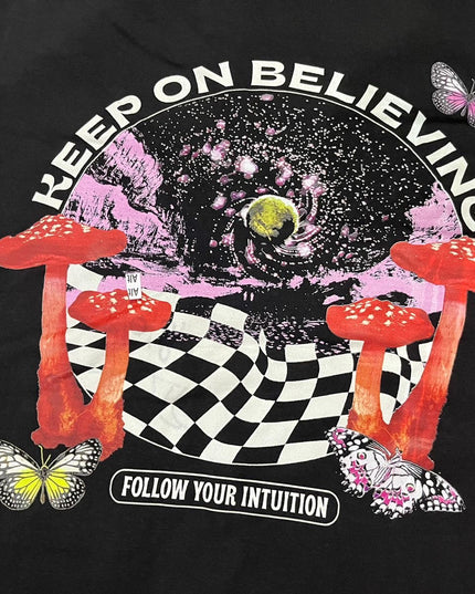 UO – Nate “Keep On Believing” Oversized Sweatshirt